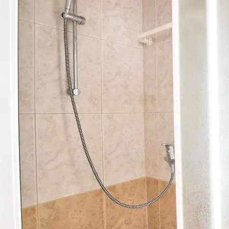Apartament Standerd By Hi5 - Lovag Family