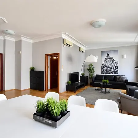 Standerd By Hi5 - Lovag Family Apartment