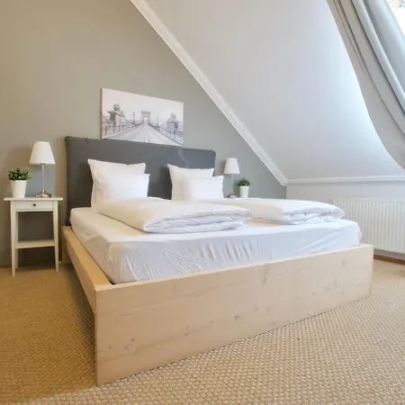 Apartment Standerd By Hi5 - Lovag Family *