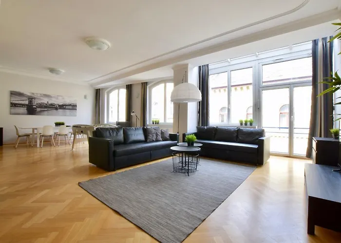 Appartamento Standerd By Hi5 - Lovag Family Budapest