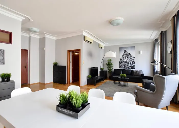 Standerd By Hi5 - Lovag Family Apartamento
